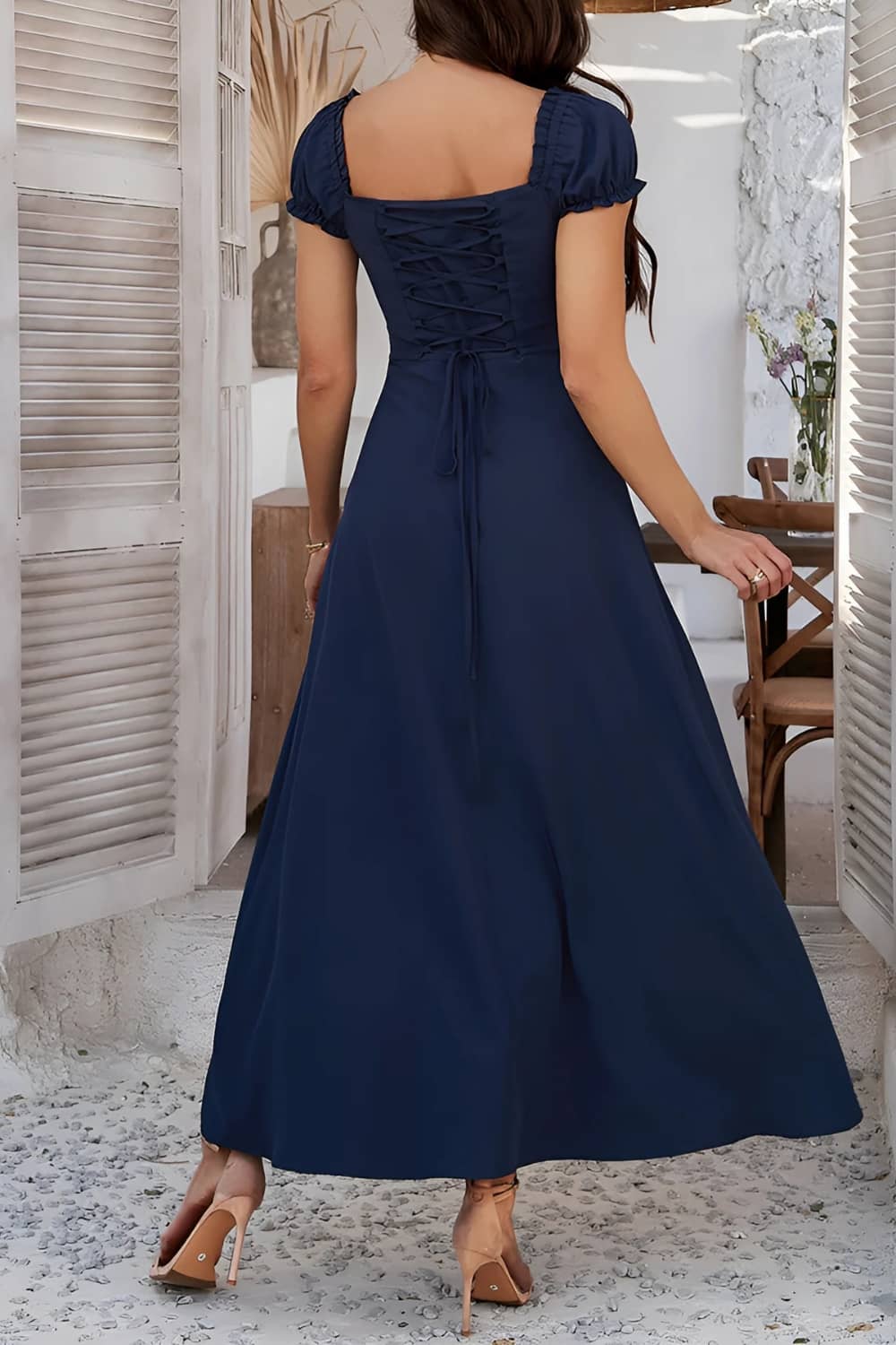 Robe Longue  Col Carré