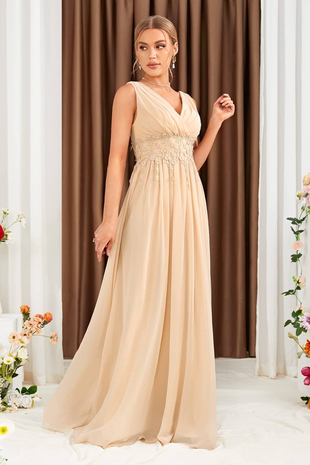 Robe À Lacets  Dans Le Dos